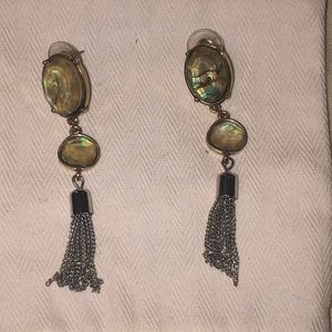 3🌻for$10 Charming Charlie’s Stone Tassel Earrings